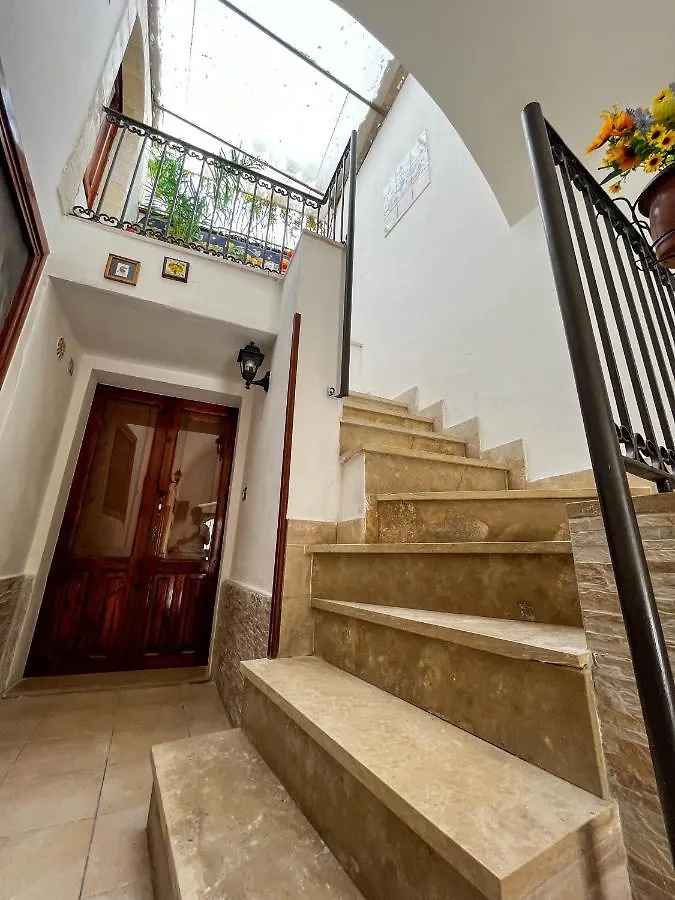 Trinacria'S Rooms Noto